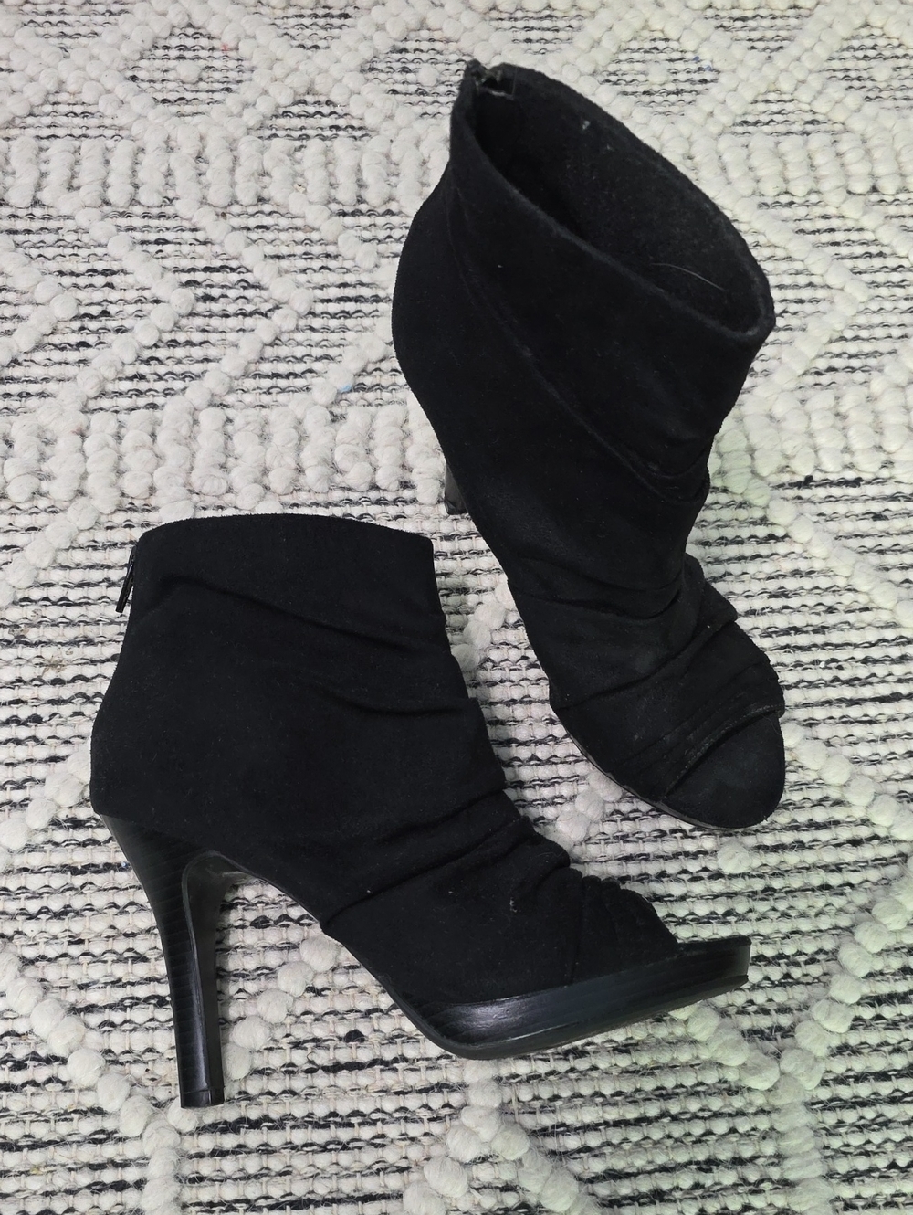 FIONI Clothing Black Suede Peep-Toe Ankle Booties